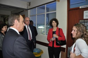 IU delegation members speak with a faculty members outside a new neonatal nursery at the AMPATH Center in Eldoret, Kenya.