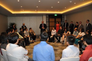 IU President Michael McRobbie meets with new IU students from Singapore and their families. 